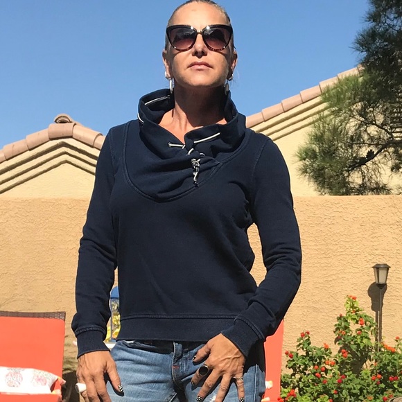 MAISON SCOTCH Tops - MAISON SCOTCH Navy Blue sweatshirt.